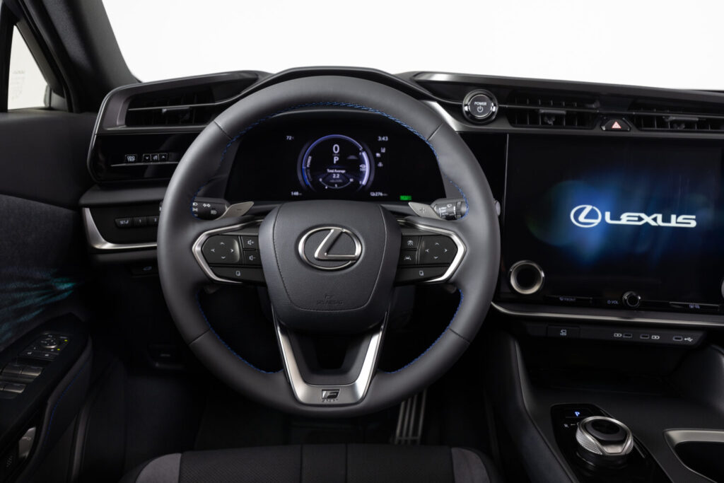 Lexus RZ 550e F SPORT dashboard