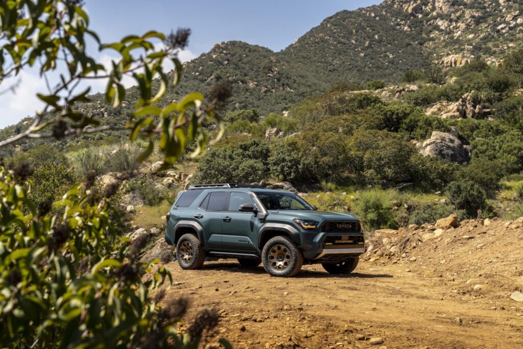 Toyota 4Runner Trailhunter on a trail