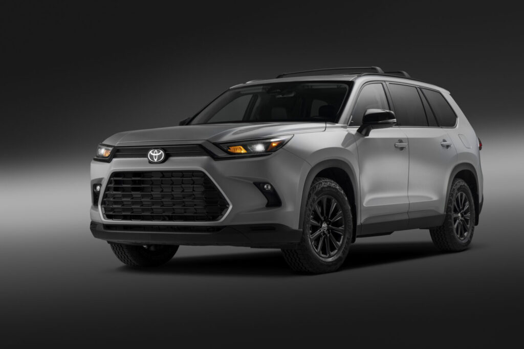 2027 Toyota Grand Highlander Hybrid Woodland Edition