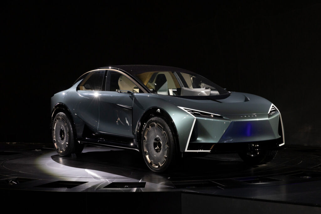 Lexus LS Coupe Concept on the Japan Mobility Show stage